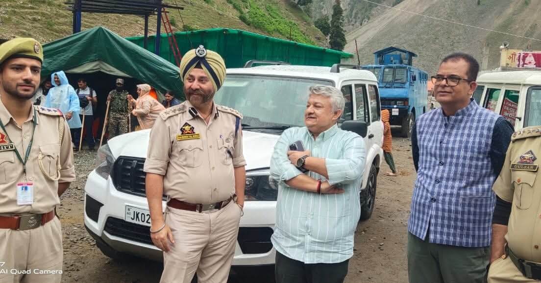Transport Commissioner Reviews Yatra Transport Arrangements at Baltal, Domail, and Sonamarg