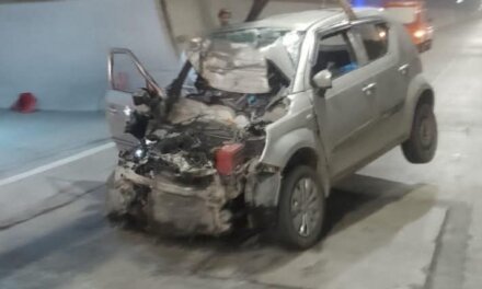 4 injured after 2 vehicles collide inside Navyug tunnel, hospitalised