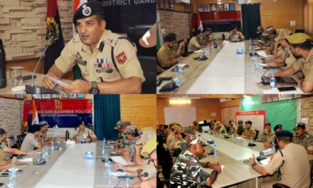 SSP Ganderbal Reviews Security Arrangements for Independence Day 2025