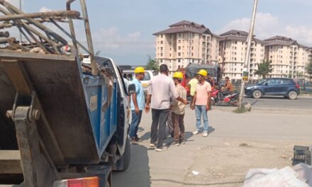 SMC Cracks Down on Encroachments Outside JVC and Children’s Hospital Bemina