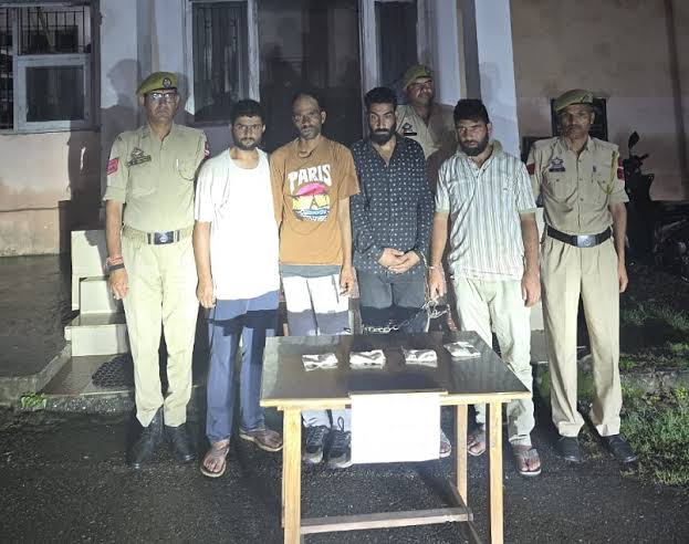 Four Persons From Bandipora Arrested Along With Heroin In Udhampur: Police