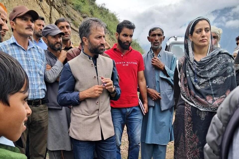 Hon’ble MLA Kangan Mian Mehar Ali Conducts Day-long Tour with R&B Department Officers