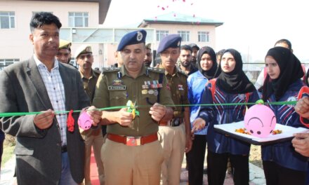 Ganderbal Police Organises Badminton Tournament in Memory of Police Martyrs
