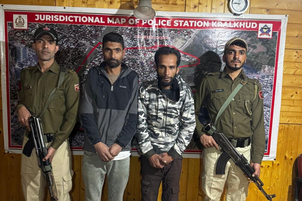 Two Held With Contraband Capsules in Srinagar, Case Registered Under NDPS Act