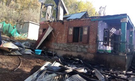 Fire Guts Residential House in Ganderbal’s Maanik-Naar Wussan
