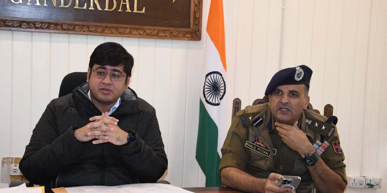 DC Ganderbal chairs District Road Safety Committee meeting
