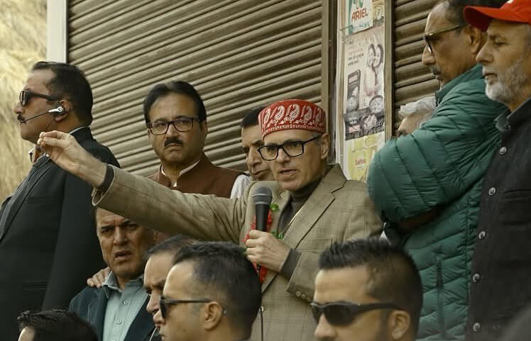 PDP does nothing but deceive the public: Omar Abdullah
