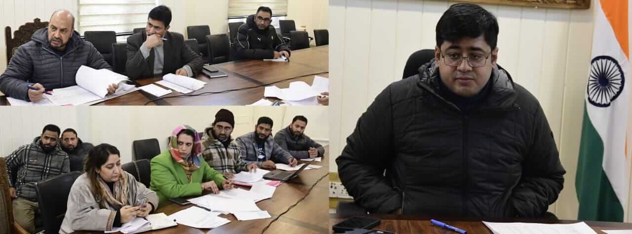 DLIC on Mission YUVA approves 102 cases at Ganderbal;DC directs timely disbursement of financial support, facilitation of beneficiaries