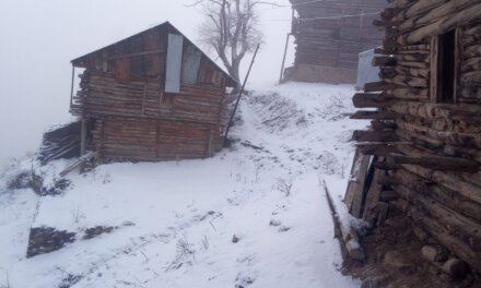 Higher Reaches of Tulail Receive Fresh Snowfall, Mercury Dips in Gurez