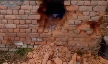 Unknown burglars target two shops in South Kashmir’s Shopian