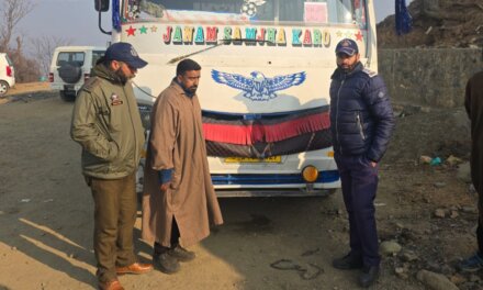 Traffic Police Act on Viral Video, Cancel Driver’s Licence in Bandipora