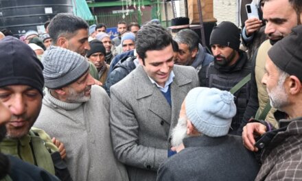 DC Kulgam reviews Arrangements for Shab-e-Meraj at Ziyarat Shareef Mir Syed Hussain Simnani (RA)