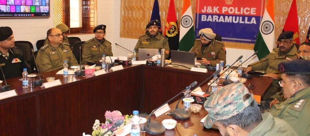 J&K Police holds security review meeting ahead of Republic Day-2026 in Baramulla