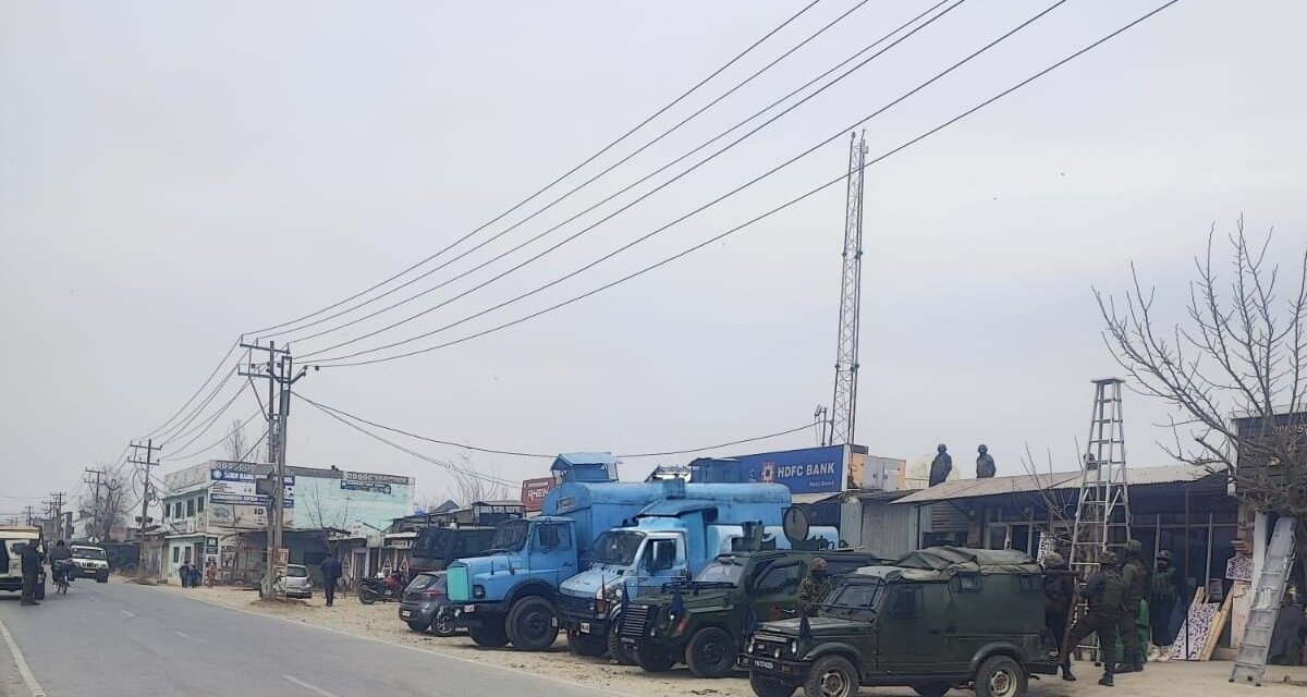 Ahead of Republic Day, Srinagar Police Launch Massive Search Operation in Maloora–Shaltang