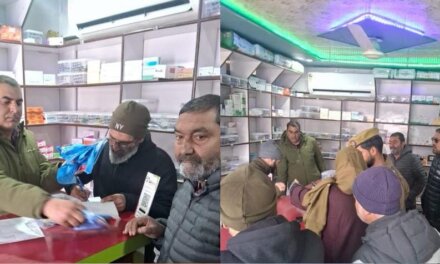 J&K Police conducts surprise verification of chemist establishments in Baramulla