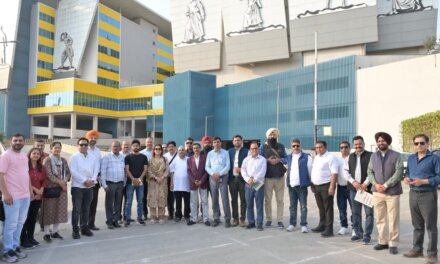 PIB Jammu Media Tour to Gujarat Commences; Media team explores major developmental and heritage sites in Ahmedabad