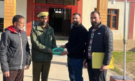 Police In Awantipora Recover Antique Coins from Pinglish Tral;Handed Over for Preservation
