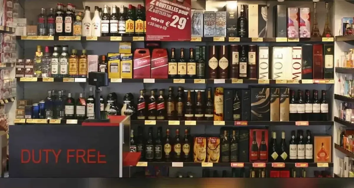 J&K earns Rs 2,152 crore from liquor shop auctions in two fiscal years