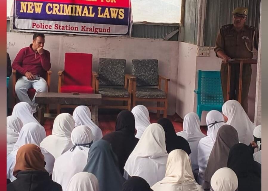 Police Organizes Awareness Programmes on New Criminal Laws In Handwara