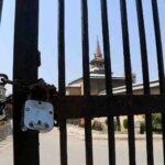 Anjuman Auqaf, Mirwaiz condemn closure of Jama Masjid on Juma’atul Vida