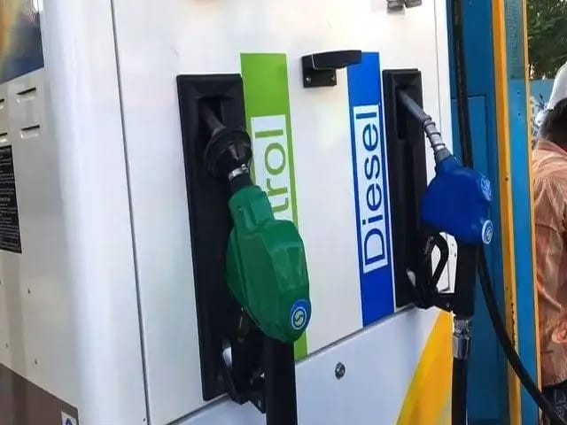 Premium petrol price hiked by Rs 2 per litre, industrial diesel by Rs 22 amid Iran war