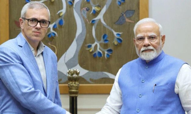 Modi Greets J&K Chief Minister Omar Abdullah on Birthday